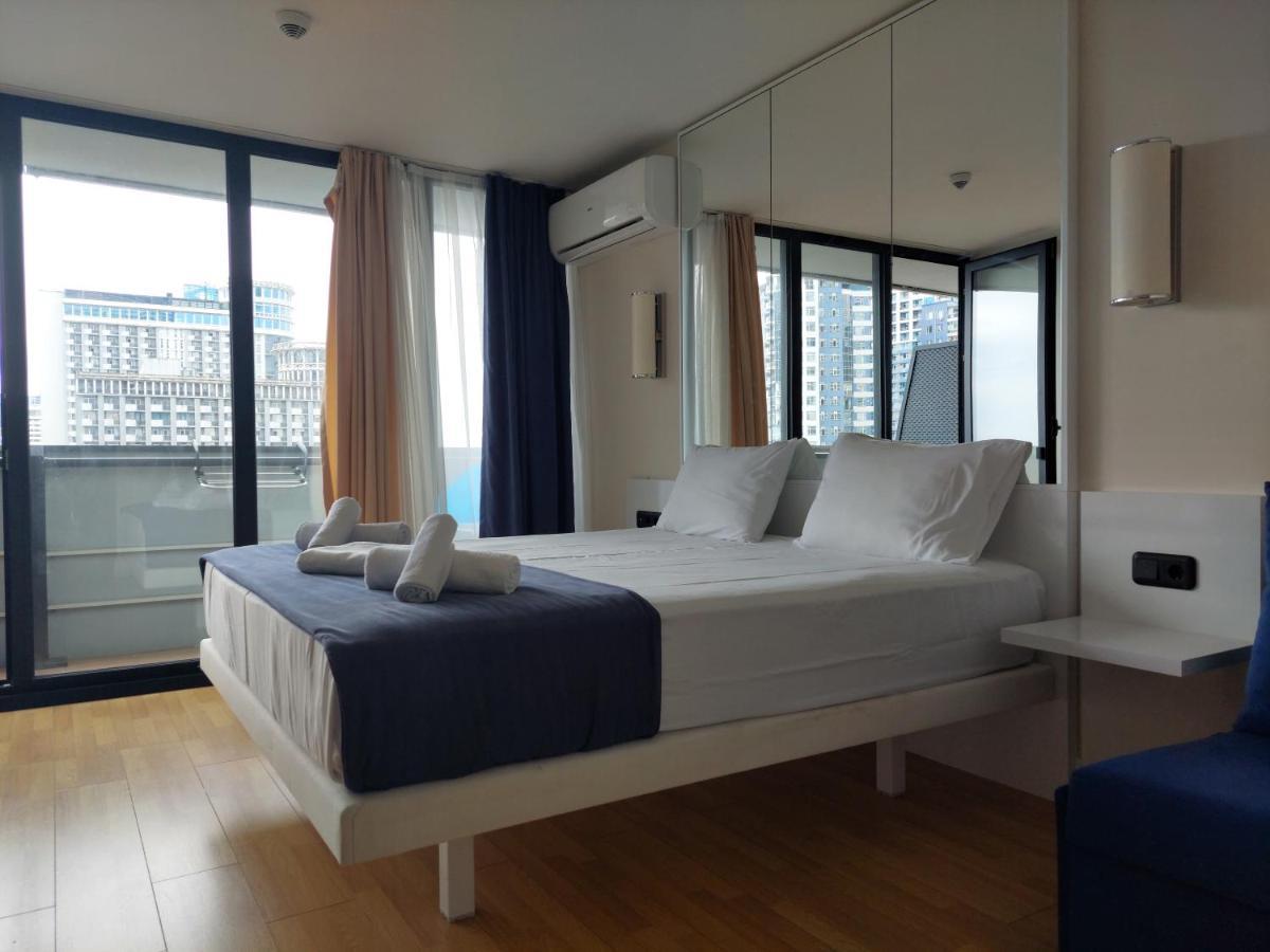 Orbi City Apartment Batumi Exterior photo